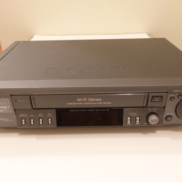 Sony SLV-792HF VHS VCR 4-Head Hi-Fi Player Recorder Tested Working No Remote - Picture 1 of 10